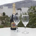 Oscar Aparthotel Kamári