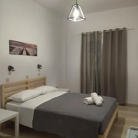 Oscar * Kamari (Santorini)