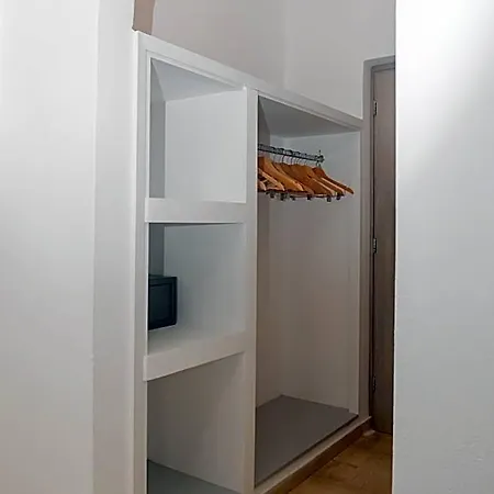 奥斯卡酒店 Kamári