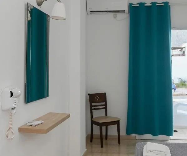 Oscar Apartahotel 4*