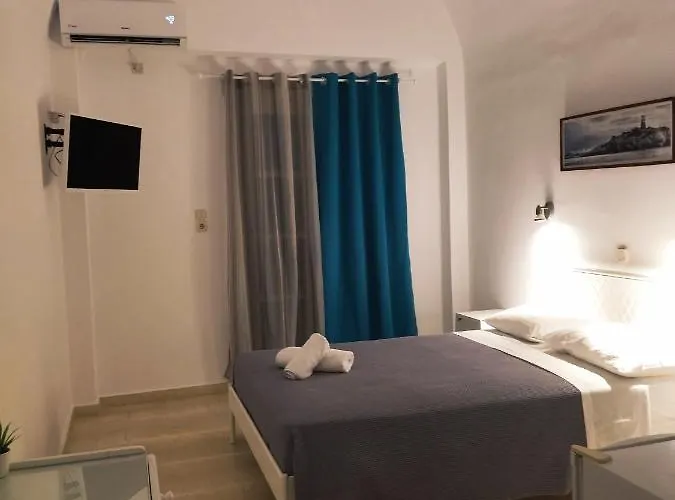 Oscar Appart hôtel Kamári