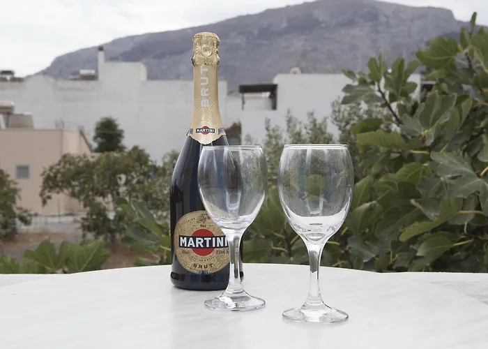 Oscar Appart hôtel Kamári